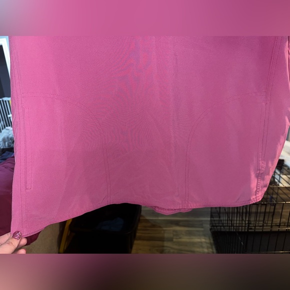 ScrubStar brand scrub top 2X in pink - Picture 5 of 6